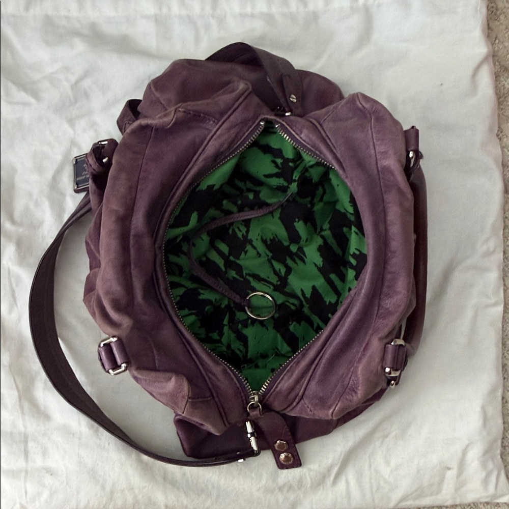 Marc By Marc Jacobs Deep Plum Leather Shoulder Bag - Picture 3 of 12